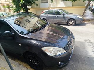 Kia Ceed / cee'd 2010 1400-thumb-1