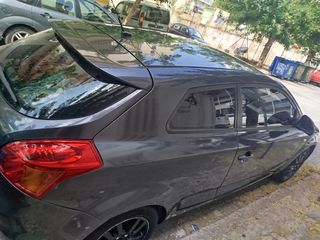 Kia Ceed / cee'd 2010 1400-thumb-5