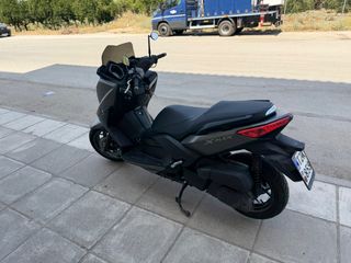 Yamaha XMAX 250 2015-thumb-12
