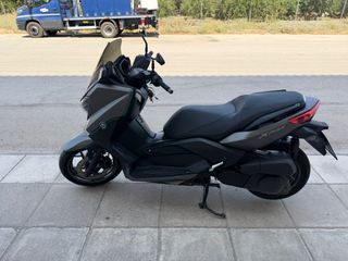 Yamaha XMAX 250 2015-thumb-15