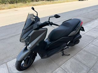 Yamaha XMAX 250 2015-thumb-17
