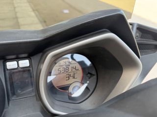 Yamaha XMAX 250 2015-thumb-21