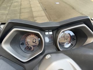 Yamaha XMAX 250 2015-thumb-22