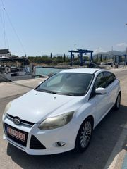 Ford Focus 2011 Titanium-thumb-6