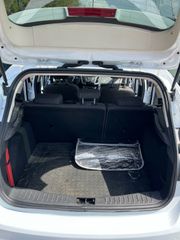 Ford Focus 2011 Titanium-thumb-13