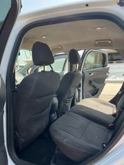 Ford Focus 2011 Titanium-thumb-18