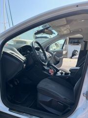 Ford Focus 2011 Titanium-thumb-19