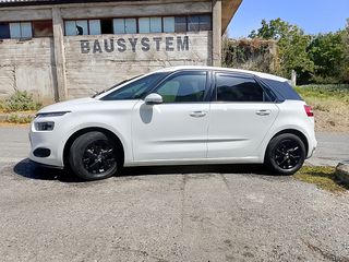 Citroen C4 Picasso 2016 1200cc 130hp puretech