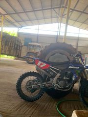 Yamaha YZ 250F 2017 yz250f-thumb-6