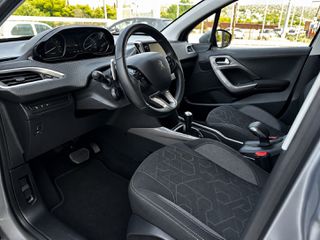 Peugeot 2008 2017 ΑΥΤΟΜΑΤΟ/ΟΘΟΝΗ/PARKTRONIC/ΣΕΡΒΙΣ-thumb-2