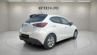 Mazda 2 2016 1499cc!105hp!ΜΗΔΕΝΙΚΑ ΤΕΛΗ!ΜΕ ΓΡΑΜΜΑΤΙΑ ΜΕΤΑΞΥ ΜΑΣ!!!-thumb-4