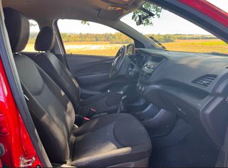 Opel Karl 2017-thumb-5