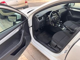 Skoda Octavia 2015 station 1600cc TDI 105hp-thumb-8