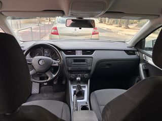Skoda Octavia 2015 station 1600cc TDI 105hp-thumb-10