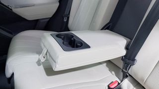 Land Rover Range Rover Velar 2022 P400e PLUG-IN HYBRID AWD R DYNAMIC S/AUTOBESIKOS-thumb-28
