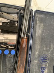 Οπλο Beretta Super pose-thumb-9