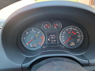 Audi A3 2011 1.6 TDI-thumb-19