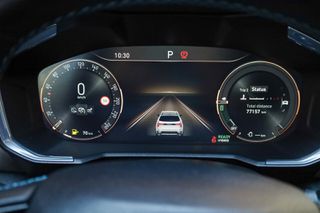 Lynk&Co 01 2021 1.5 Plug-in Hybrid 261hp *PANORAMA*-thumb-23