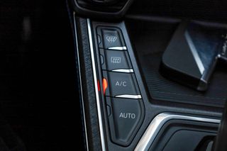 Lynk&Co 01 2021 1.5 Plug-in Hybrid 261hp *PANORAMA*-thumb-38