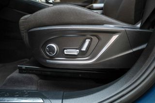 Lynk&Co 01 2021 1.5 Plug-in Hybrid 261hp *PANORAMA*-thumb-20