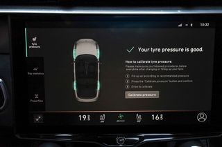 Lynk&Co 01 2021 1.5 Plug-in Hybrid 261hp *PANORAMA*-thumb-36