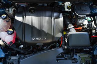 Lynk&Co 01 2021 1.5 Plug-in Hybrid 261hp *PANORAMA*-thumb-44