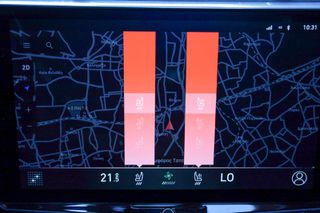 Lynk&Co 01 2021 1.5 Plug-in Hybrid 261hp *PANORAMA*-thumb-32