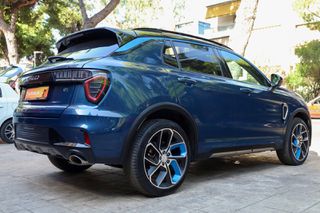 Lynk&Co 01 2021 1.5 Plug-in Hybrid 261hp *PANORAMA*-thumb-12