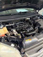 Ford Focus 2008-thumb-2