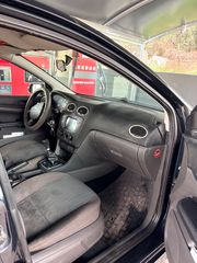 Ford Focus 2008-thumb-9