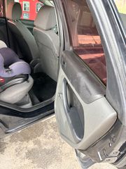 Ford Focus 2008-thumb-10