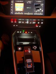 Audi A3 2021 S line Plug in hybrid | Matrix LED | Panorama | ACC-thumb-19