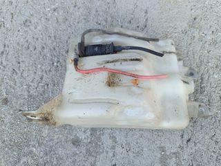 ΔΟΧΕΙΟ ΝΕΡΟΥ ΥΑΛΟΚΑΘΑΡΙΣΤΗΡΩΝ NISSAN MICRA K12 2002 - 2010