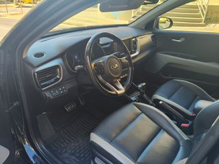 Kia Stonic 2019 1.0 TGDI Premium-thumb-10