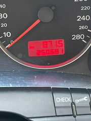 Audi A4 2006 quattro-thumb-10