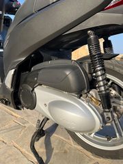 Honda SH 300 2015-thumb-13