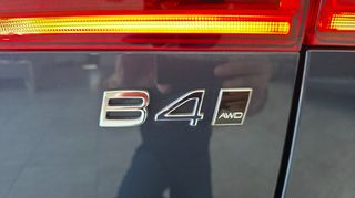 Volvo XC 60 2024 PLUS B4 MHEV DIESEL "ΕΛΛΗΝΙΚΗΣ ΑΝΤΙΠΡΟΣΩΠΕΙΑΣ"-thumb-10