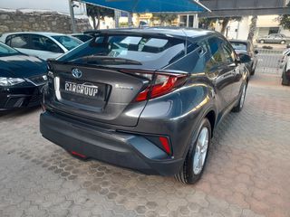 Toyota C-HR 2022 1.8 HYBRID 125HP-thumb-5