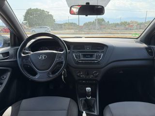 Hyundai i 20 2018-thumb-17