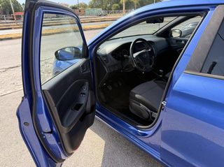 Hyundai i 20 2018-thumb-13
