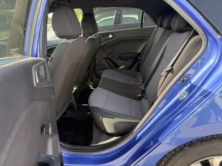 Hyundai i 20 2018-thumb-25
