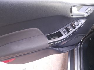 Ford Fiesta 2023 L EcoBoost mHEV 125PS ST-Li 1.0-thumb-9