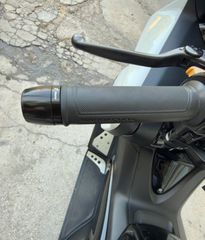 Yamaha T-MAX 500 2011 White max-thumb-9