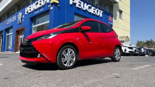 Toyota Aygo 2016 X-PLAY 1.0 70HP (FULL EXTRA)