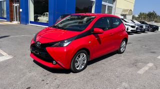 Toyota Aygo 2016 X-PLAY 1.0 70HP (FULL EXTRA)-thumb-1