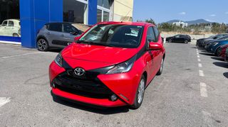 Toyota Aygo 2016 X-PLAY 1.0 70HP (FULL EXTRA)-thumb-2