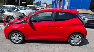 Toyota Aygo 2016 X-PLAY 1.0 70HP (FULL EXTRA)-thumb-10