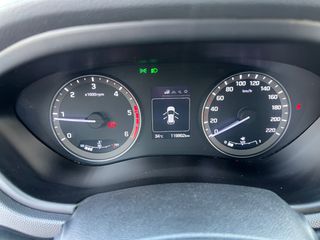 Hyundai i 20 2016 1.1 diesel 75ps Full Extra-thumb-25