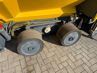 Ασφαλτικά Bomag 2010 2010 Bomag BF 600P-thumb-9