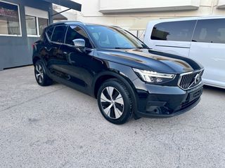 Volvo XC40 2023 PHEV T5 262hp AT Core 1.5-thumb-4
